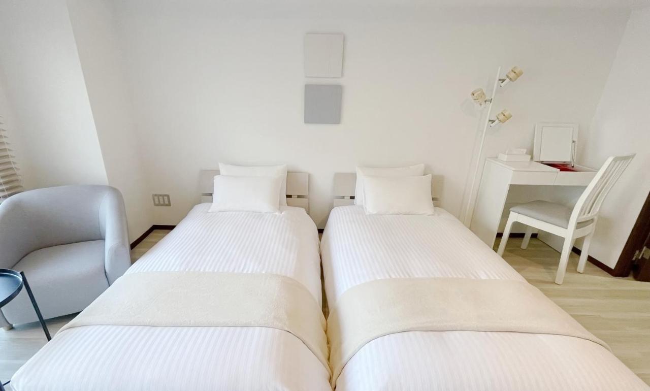 Ama Hotels&resorts Platinum Hakata Gion Aparthotel 3*